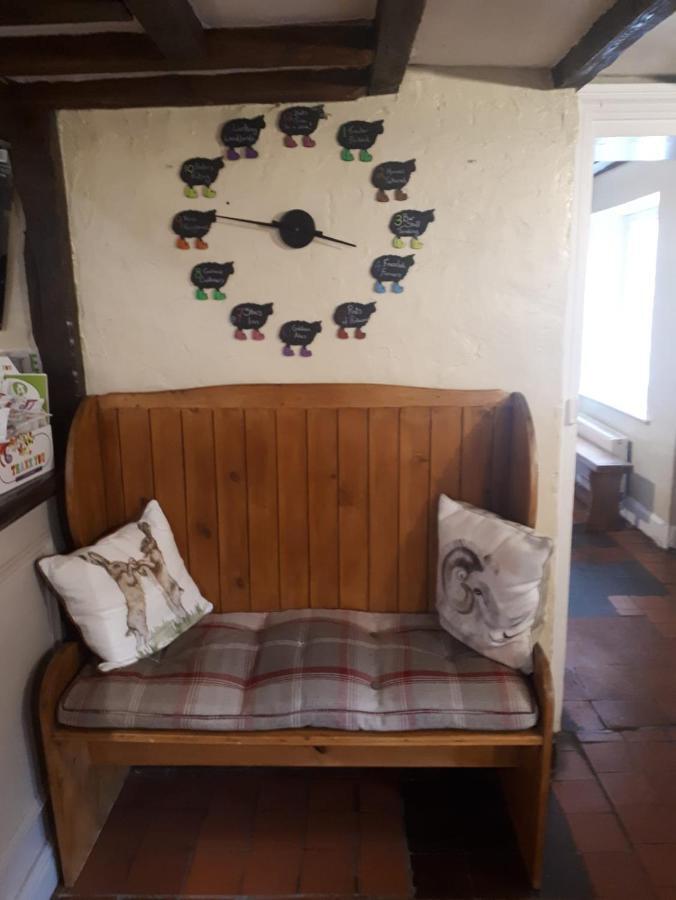 Seven Stars Inn Builth Wells Eksteriør billede